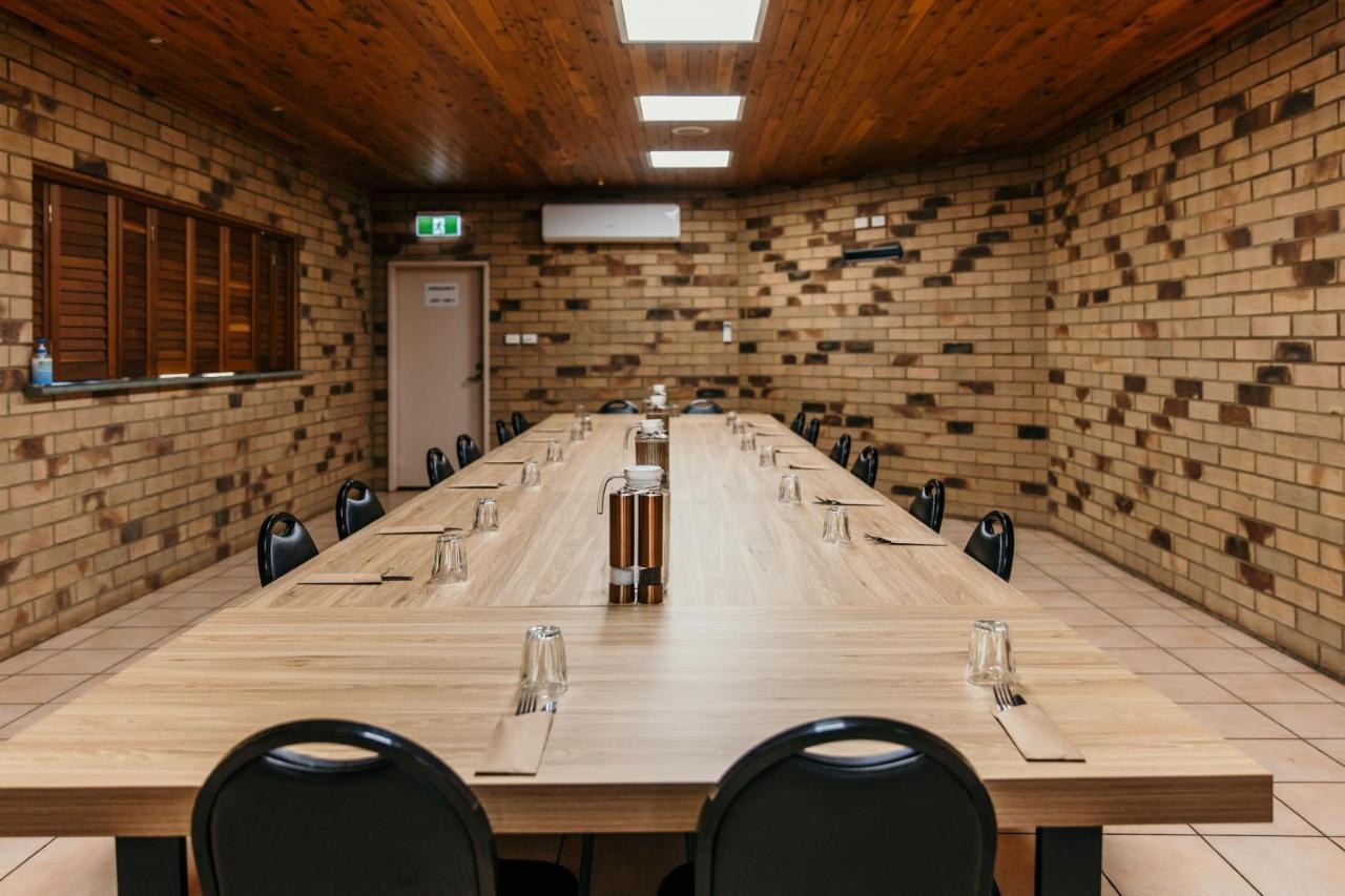 Abacus Motel Mount Isa Dış mekan fotoğraf