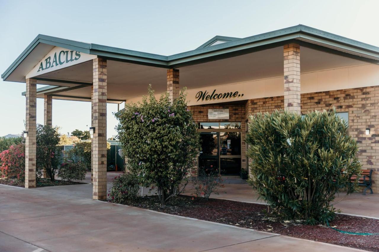 Abacus Motel Mount Isa Dış mekan fotoğraf